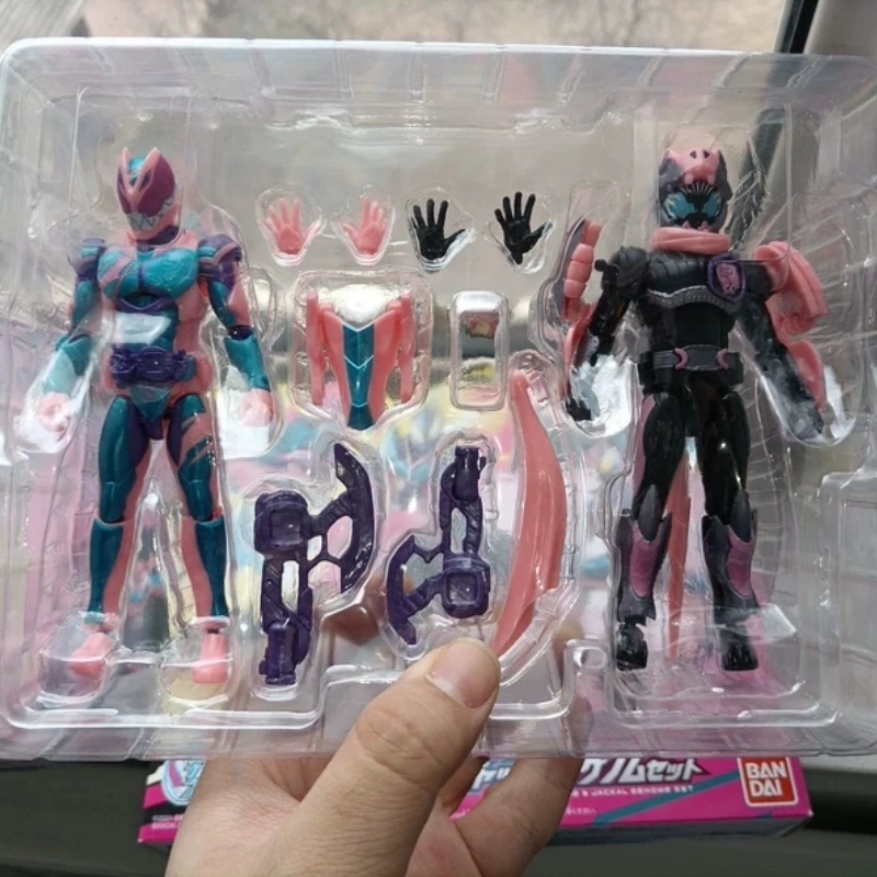Bandai Kamen Rider Deluxe Supe - Cosplay Prop Building recension och pris