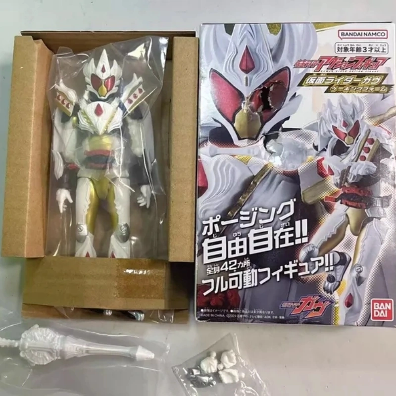Bandai Kamen Rider Deluxe Supe - Cosplay Prop Building recension och pris