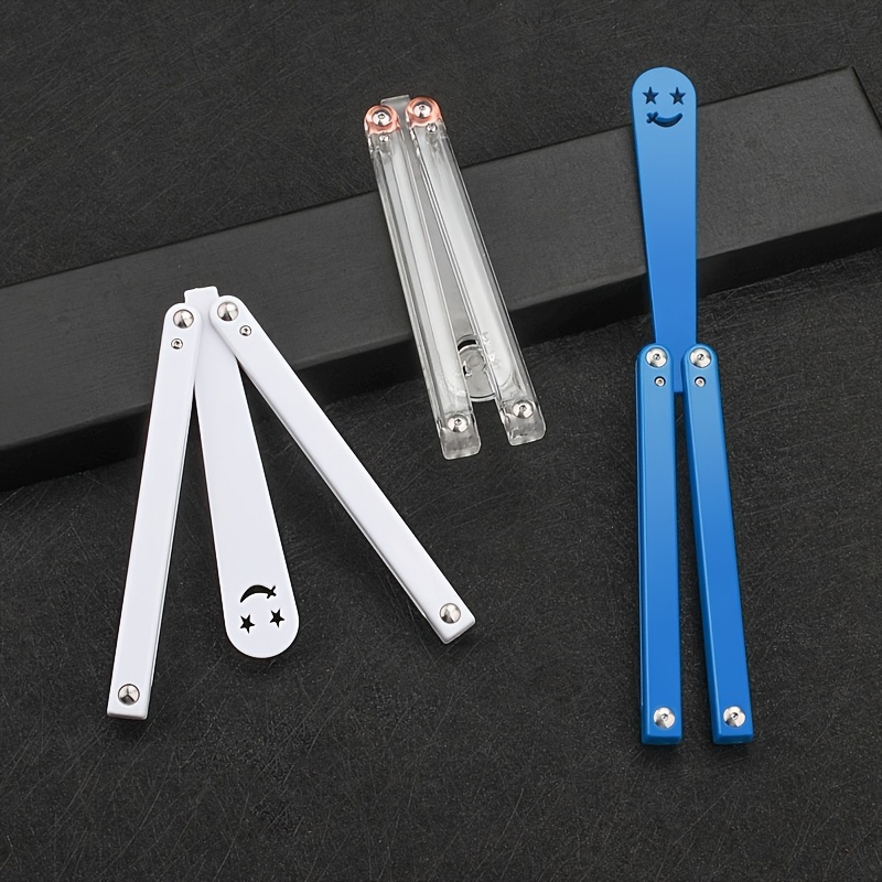 1pc Butterfly Handshake Knife  - Cosplay Prop Paint recension och pris