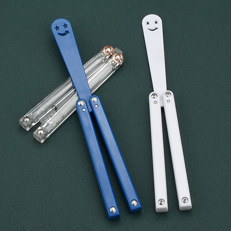 1pc Butterfly Handshake Knife  - Cosplay Prop Paint recension och pris